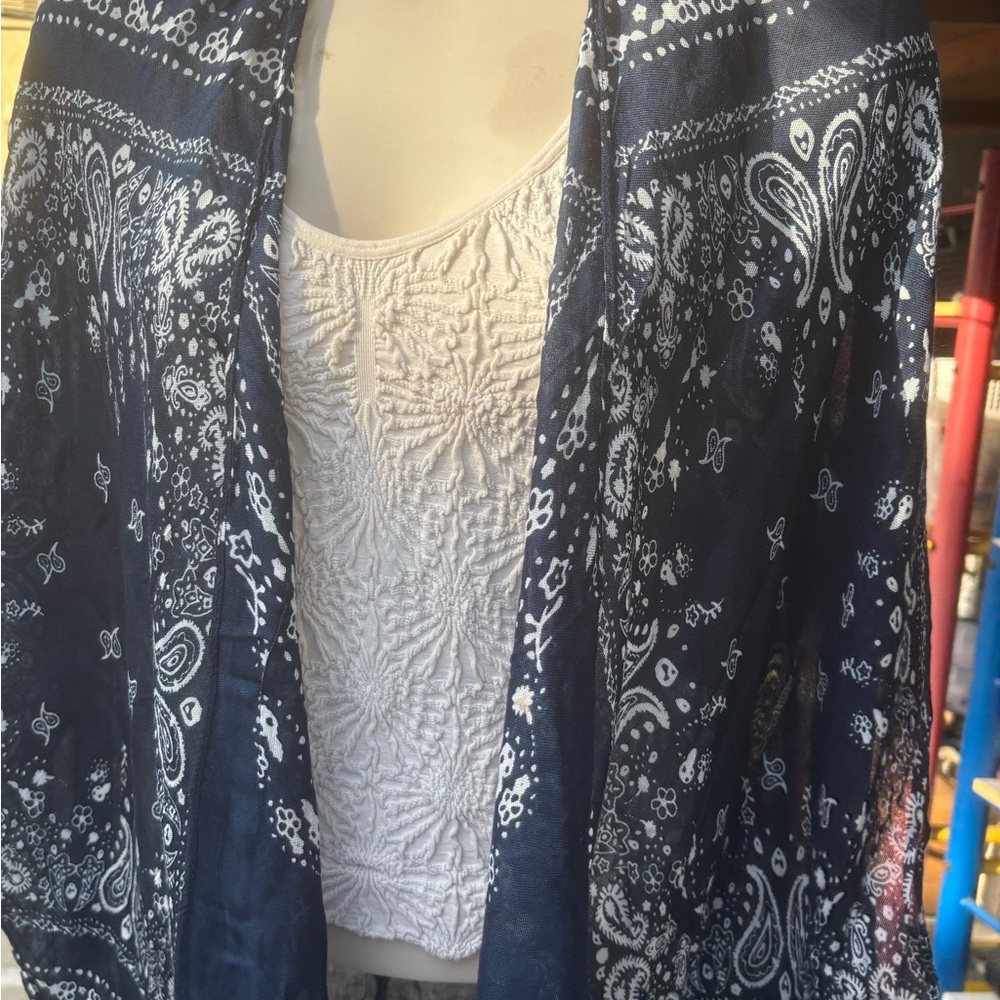 Navy and White Paisleycardigan